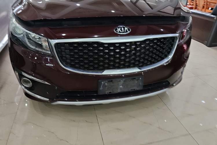 Used Kia Carnival 2015 2.2T Luxury Edition China IV Exterior 4