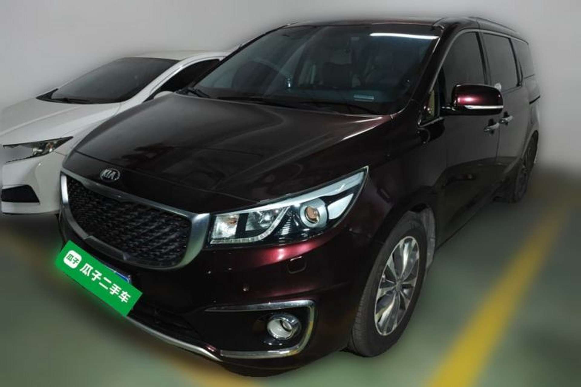 Used Kia Carnival 2015 3.3 GDI Flagship Edition China IV Standard Front Left 45 Deg