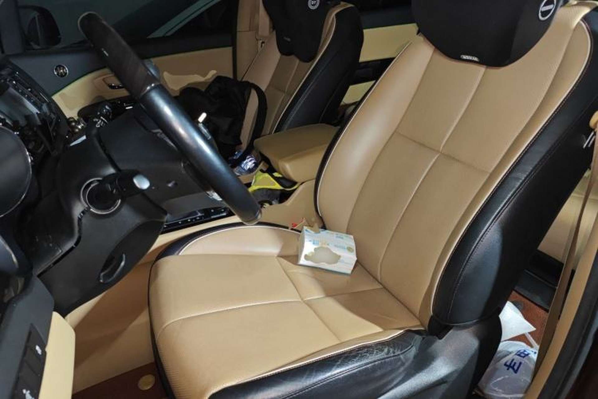 Used Kia Carnival 2015 3.3 GDI Flagship Edition China IV Standard Left Front Seat