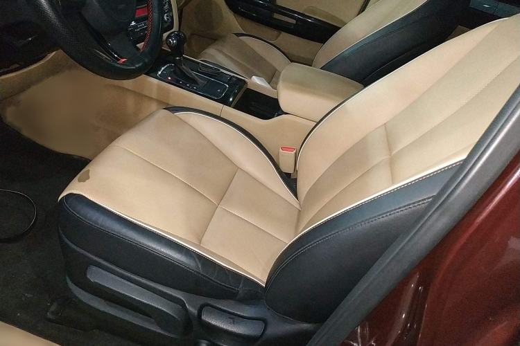 Used Kia Carnival 2015 2.2T Luxury Edition China IV Left Front Seat