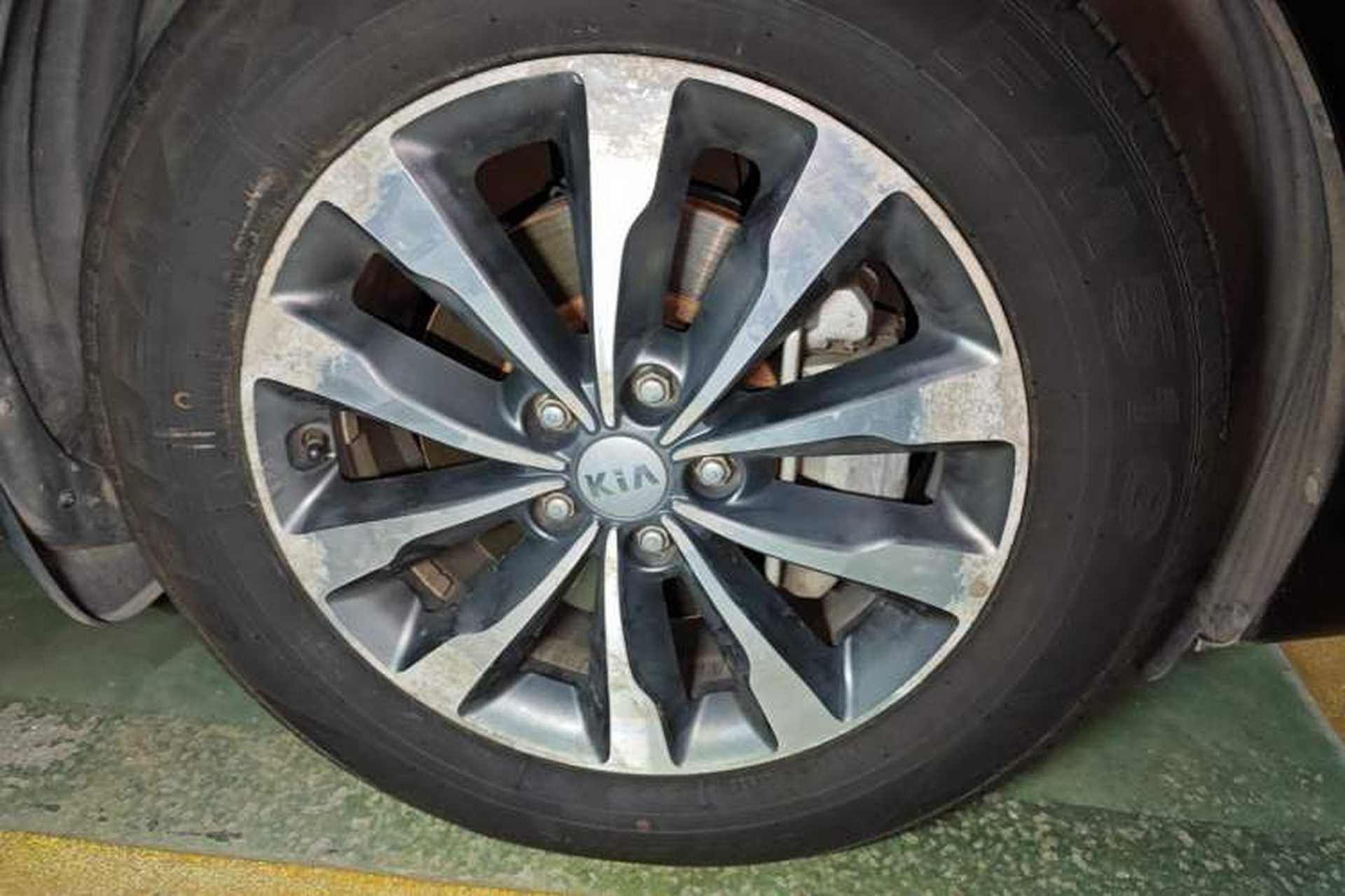 Used Kia Carnival 2015 3.3 GDI Flagship Edition China IV Standard Right Front Wheel Hub