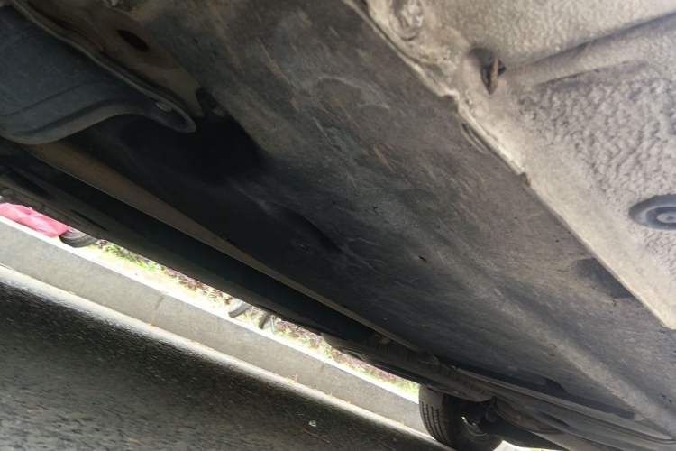Used Kia Carnival 2015 2.2T Flagship Edition China IV Standard Chassis Front Left