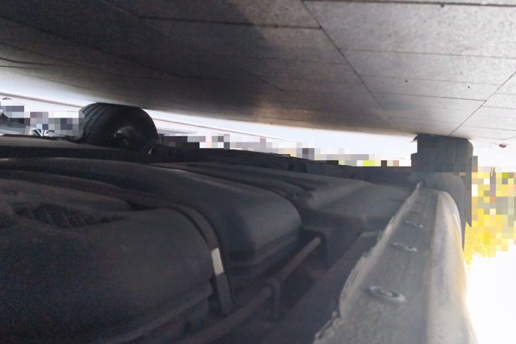 Used Kia Carnival 2015 2.2T Luxury Edition China IV Chassis Rear Left