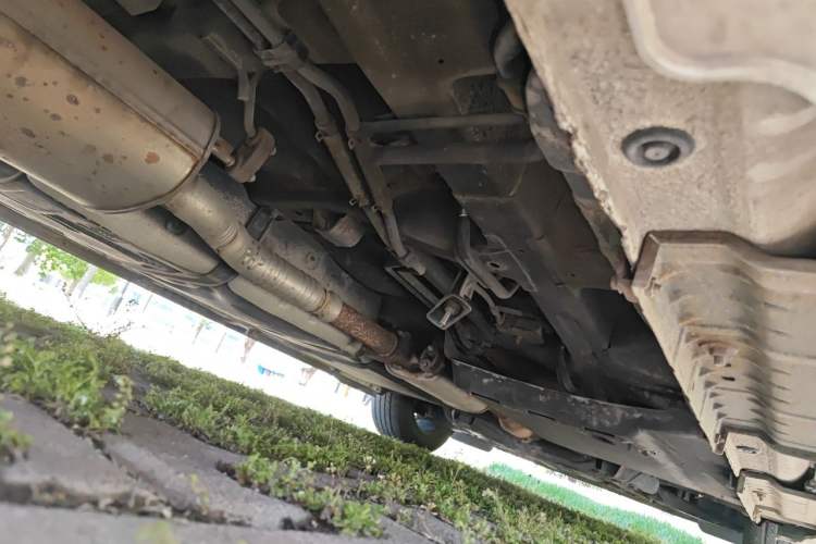 Used Kia Carnival 2015 3.3 GDI Luxury Edition China IV Standard Chassis Rear Right