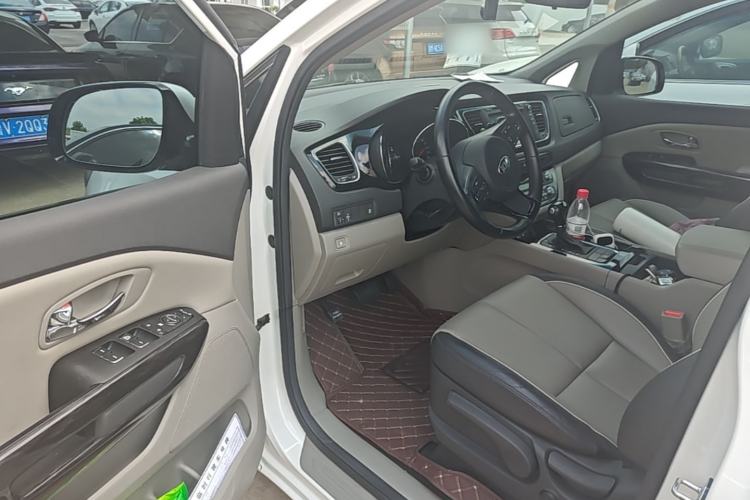 Used Kia Carnival 2015 3.3 GDI Luxury Edition China V Standard Driver Seat