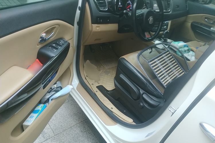 Used Kia Carnival 2015 3.3 GDI Luxury Edition China V Standard Driver Seat