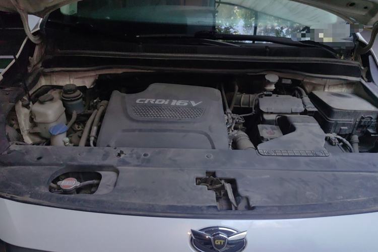 Used Kia Carnival 2015 2.2T Luxury Edition China IV Engine Bay