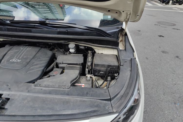 Used Kia Carnival 2015 3.3 GDI Luxury Edition China IV Standard Engine Bay Left