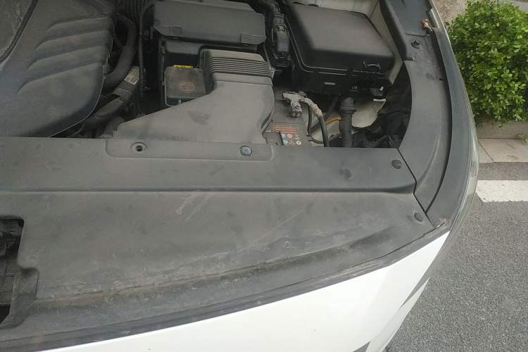 Used Kia Carnival 2015 3.3 GDI Luxury Edition China V Standard Engine Bay Left