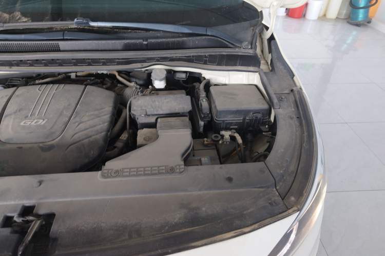 Used Kia Carnival 2015 3.3 GDI Luxury Edition China V Standard Engine Bay Left