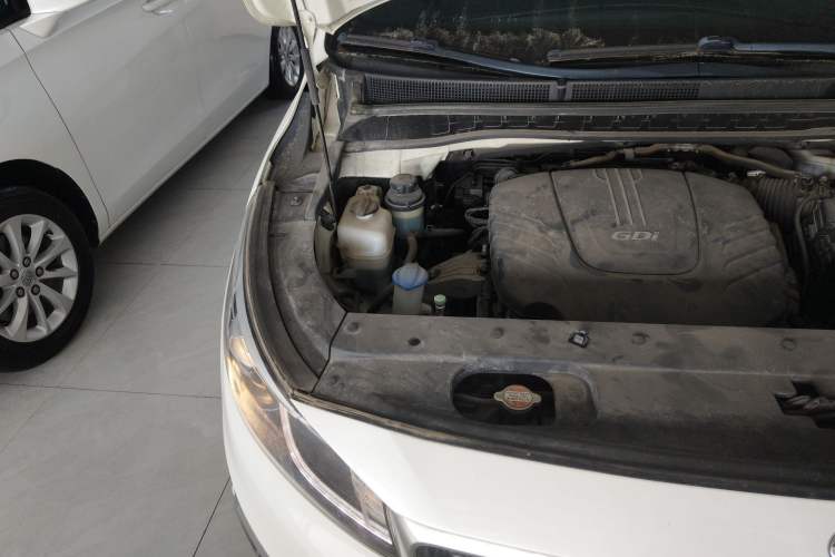 Used Kia Carnival 2015 3.3 GDI Luxury Edition China V Standard Engine Bay Right