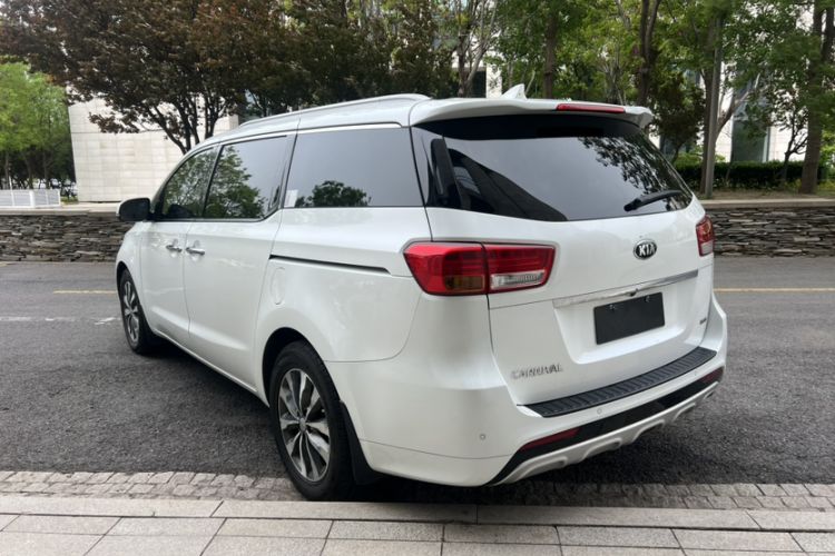 Used Kia Carnival 2015 3.3 GDI Luxury Edition China V Standard Exterior 1