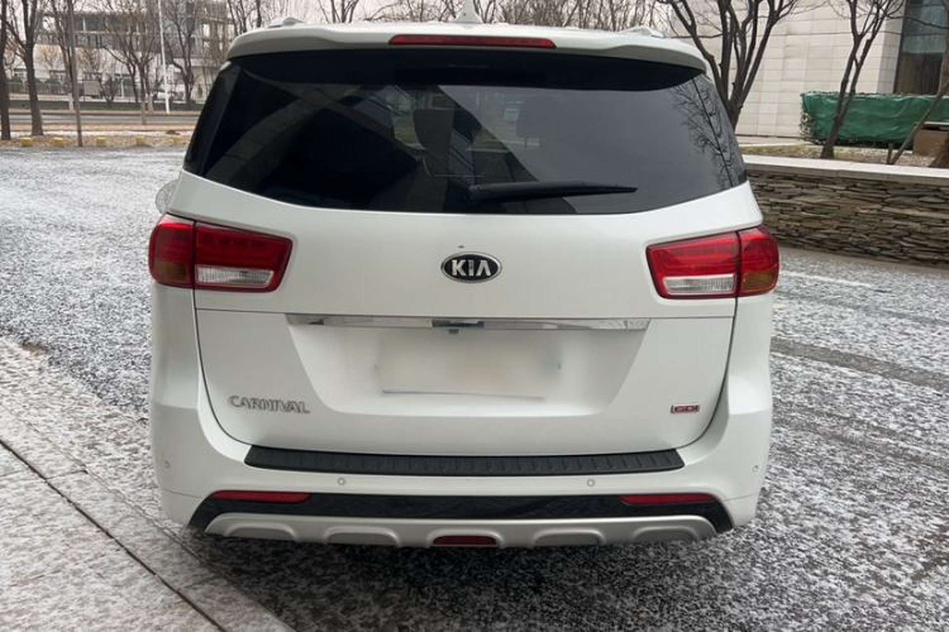 Used Kia Carnival 2015 3.3 GDI Luxury Edition China V Standard Exterior 4