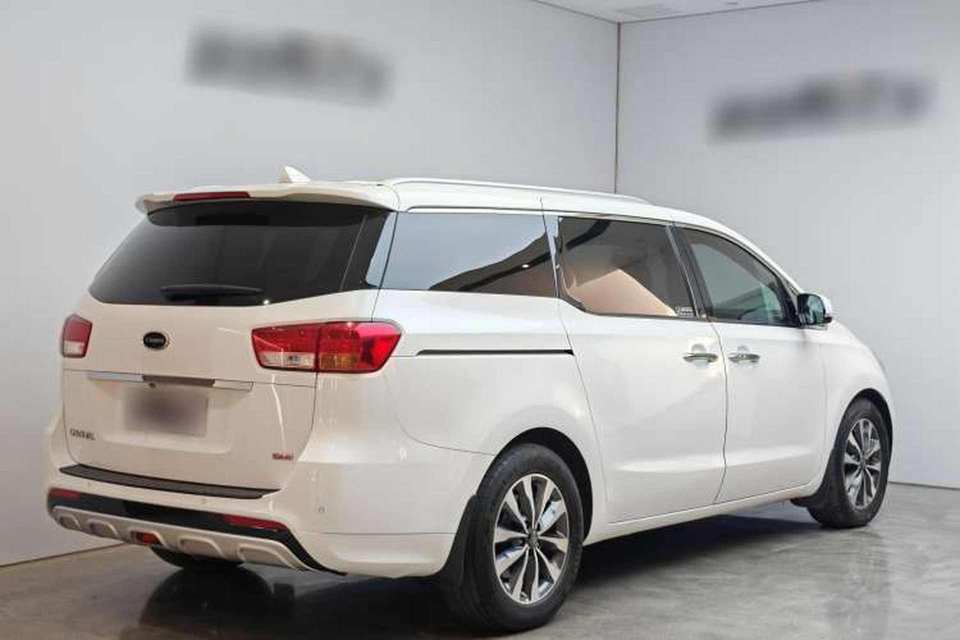 Used Kia Carnival 2015 3.3 GDI Flagship Version China V Standard Exterior 7