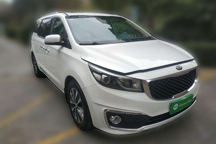 Used Kia Carnival 2015 3.3 GDI Luxury Edition China IV Standard Front Right 45 Deg