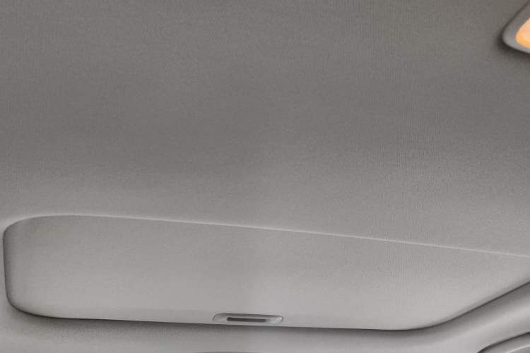Used Kia Carnival 2015 2.2T Luxury Edition China IV Headliner