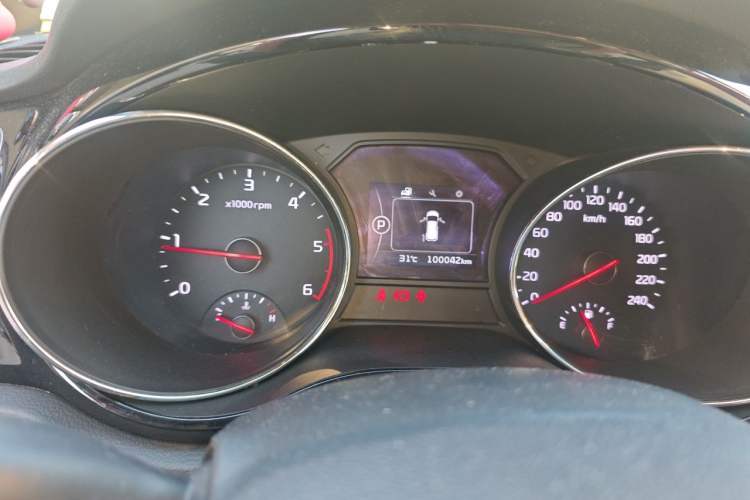 Used Kia Carnival 2015 2.2T Luxury Edition China IV Instrument Cluster