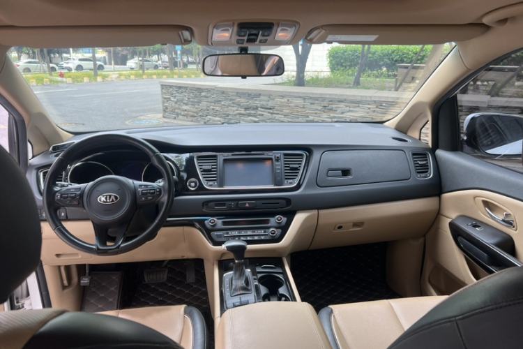 Used Kia Carnival 2015 3.3 GDI Luxury Edition China V Standard Interior 6