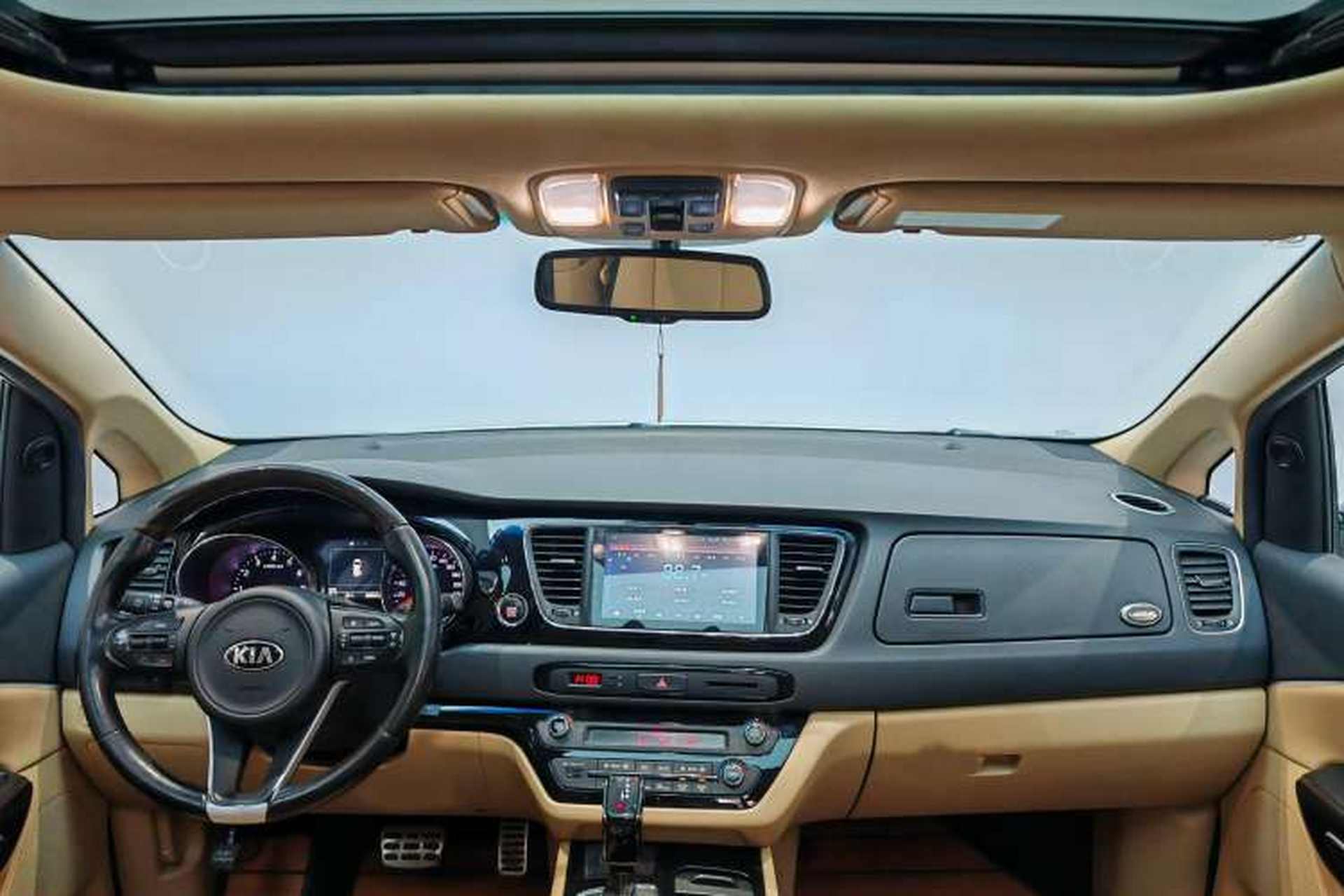 Used Kia Carnival 2015 3.3 GDI Flagship Version China V Standard Interior 8