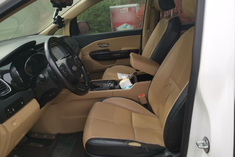 Used Kia Carnival 2015 2.2T Luxury Edition China IV Left Front Seat