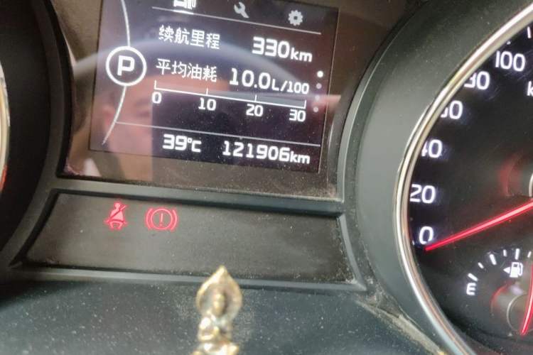 Used Kia Carnival 2015 3.3 GDI Luxury Edition China IV Standard Odometer Close Up