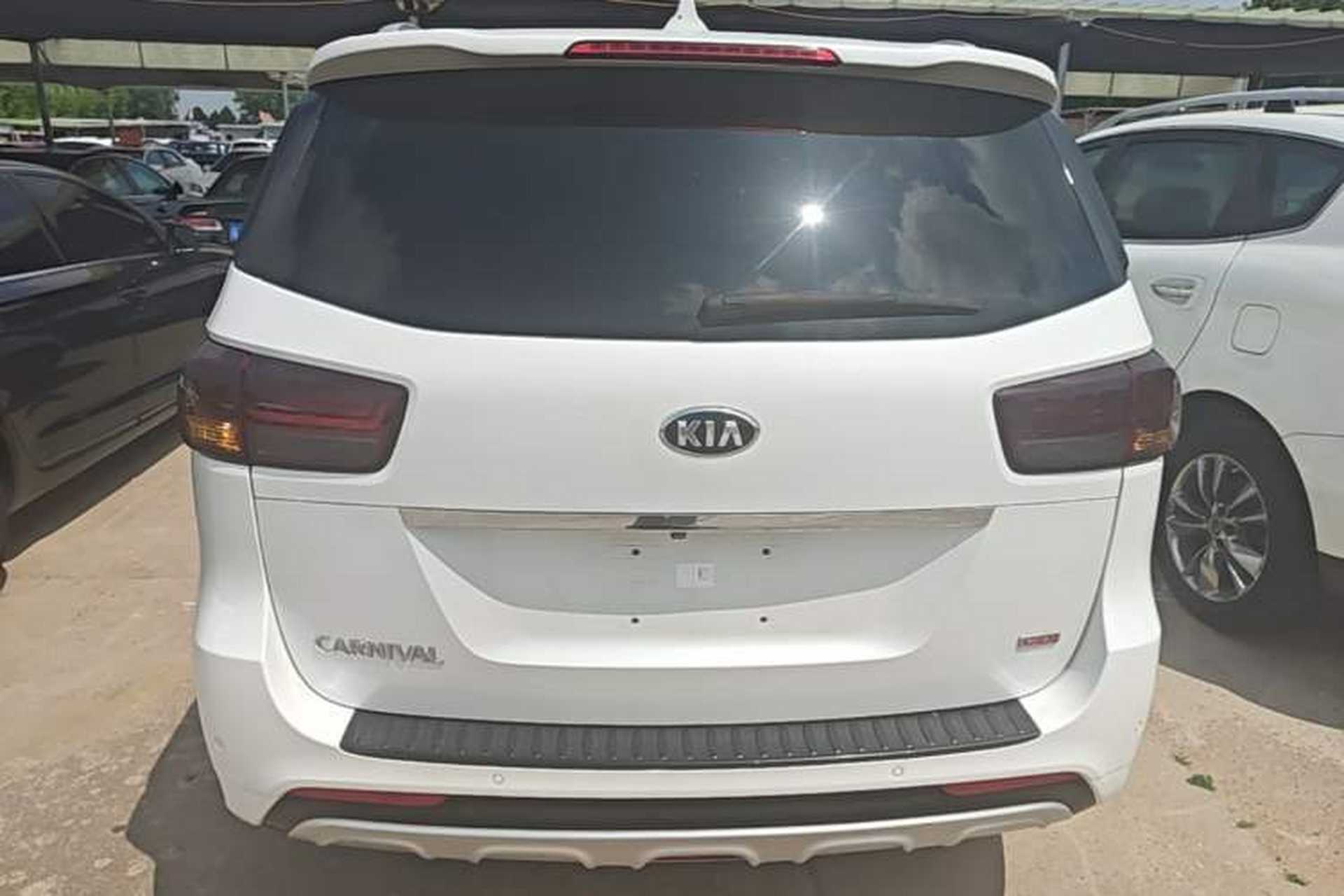 Used Kia Carnival 2015 3.3 GDI Luxury Edition China V Standard Rear