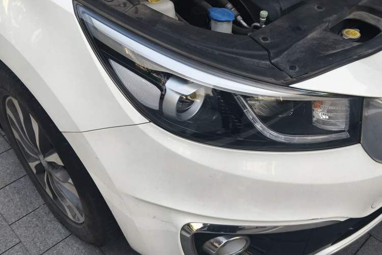 Used Kia Carnival 2015 2.2T Luxury Edition China IV Right Front Headlight