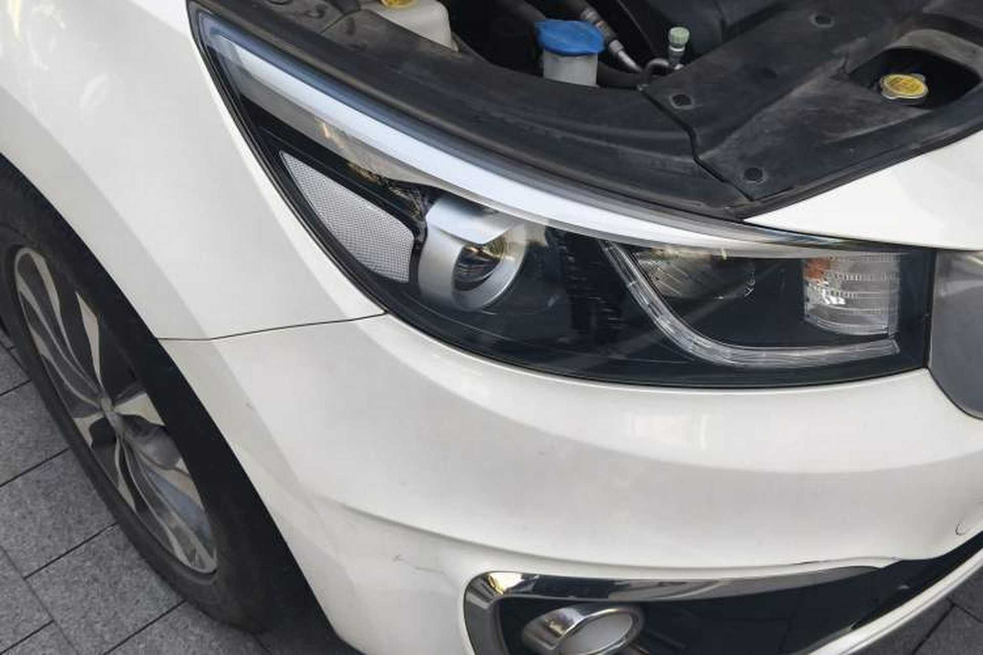Used Kia Carnival 2015 2.2T Luxury Edition China IV Right Front Headlight