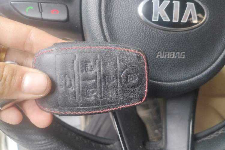 Used Kia Carnival 2015 3.3 GDI Luxury Edition China V Standard Vehicle Key