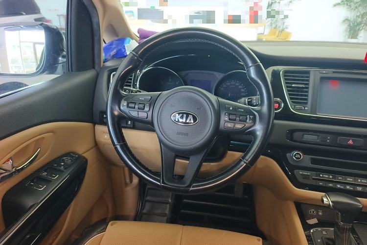 Used Kia Carnival 2017 2.2T Luxury Edition China V Standard Steering Wheel