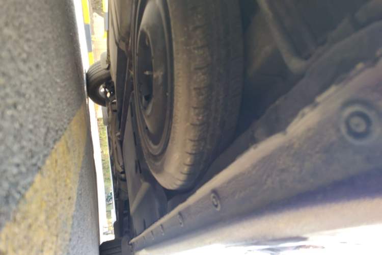 Used Kia Carnival 2017 2.2T Flagship Edition China V Standard Chassis Rear Right