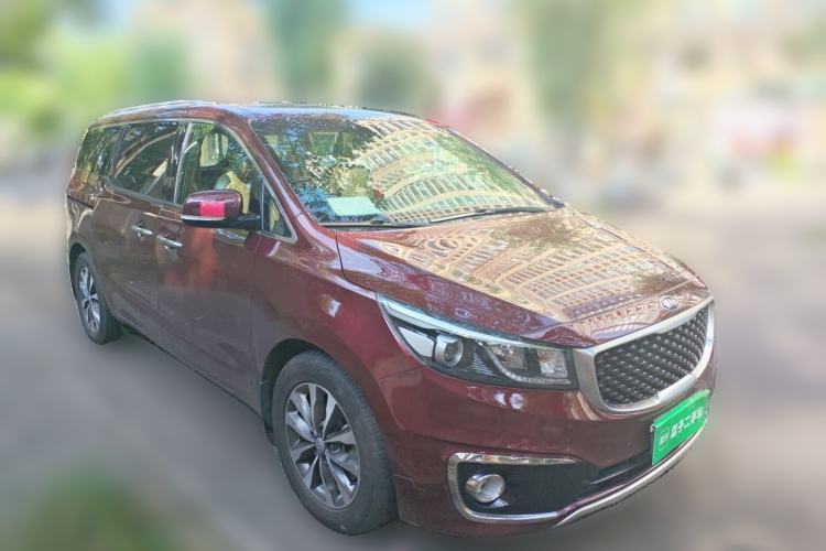 Used Kia Carnival 2017 2.2T Luxury Edition China V Standard Front Right 45 Deg
