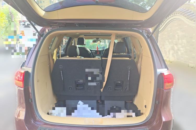 Used Kia Carnival 2017 2.2T Luxury Edition China V Standard Trunk