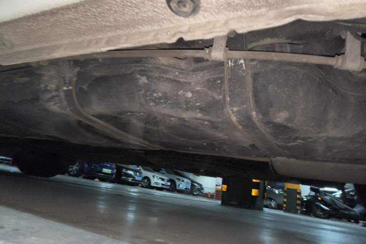 Used Kia Carnival 2017 2.2T Flagship Edition China V Standard Chassis Rear Left