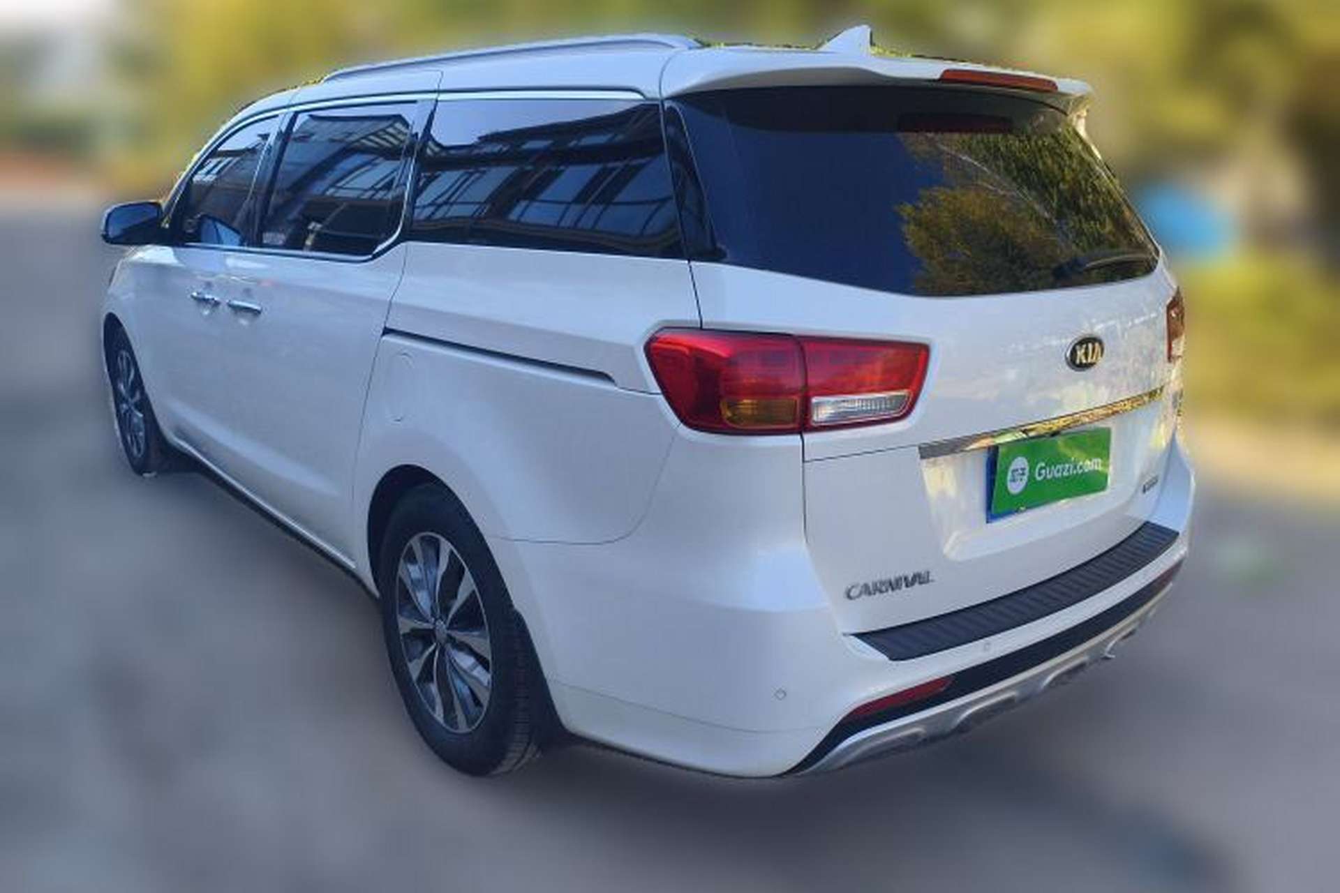 Used Kia Carnival 2017 2.2T Luxury Edition China V Standard Exterior 3