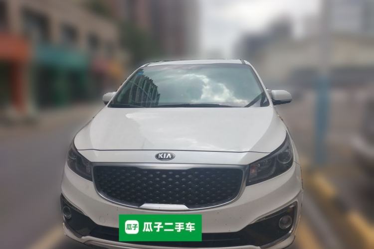 Used Kia Carnival 2017 2.2T Luxury Edition China V Standard Front
