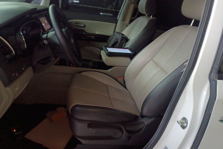 Used Kia Carnival 2017 2.2T Luxury Edition China V Standard Left Front Seat