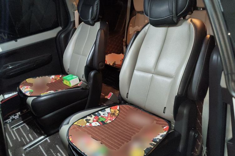 Used Kia Carnival 2017 2.2T Flagship Edition China V Standard Left Rear Seat