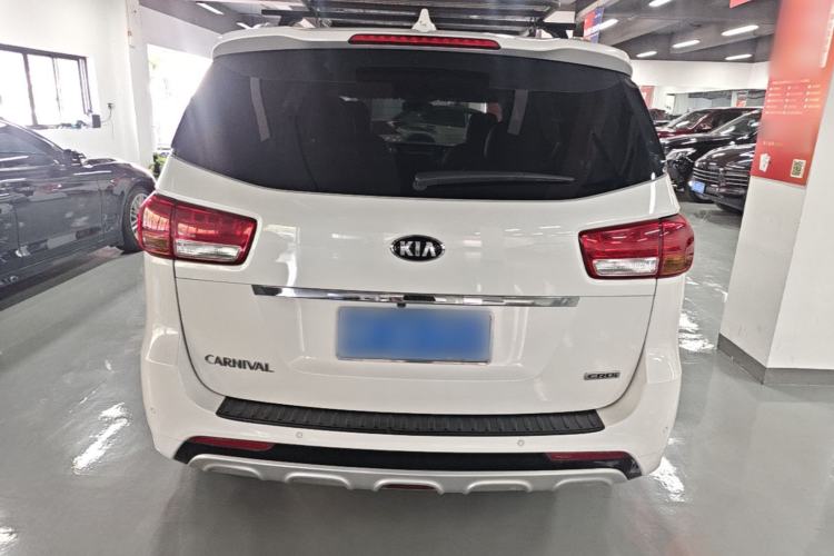 Used Kia Carnival 2017 2.2T Luxury Edition China V Standard Rear