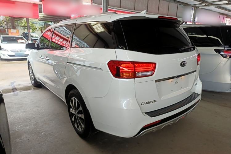Used Kia Carnival 2017 2.2T Luxury Edition China V Standard Rear Left 45 Deg