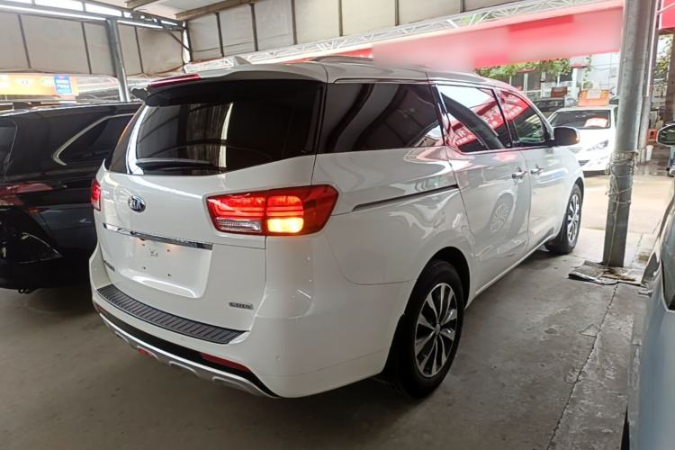 Used Kia Carnival 2017 2.2T Luxury Edition China V Standard Rear Right 45 Deg