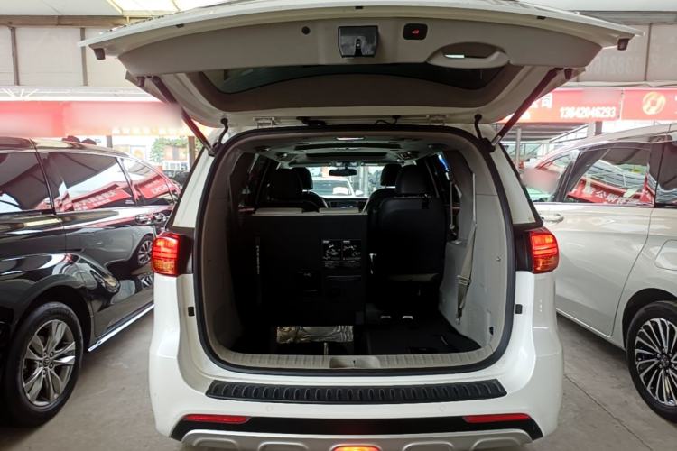 Used Kia Carnival 2017 2.2T Luxury Edition China V Standard Trunk
