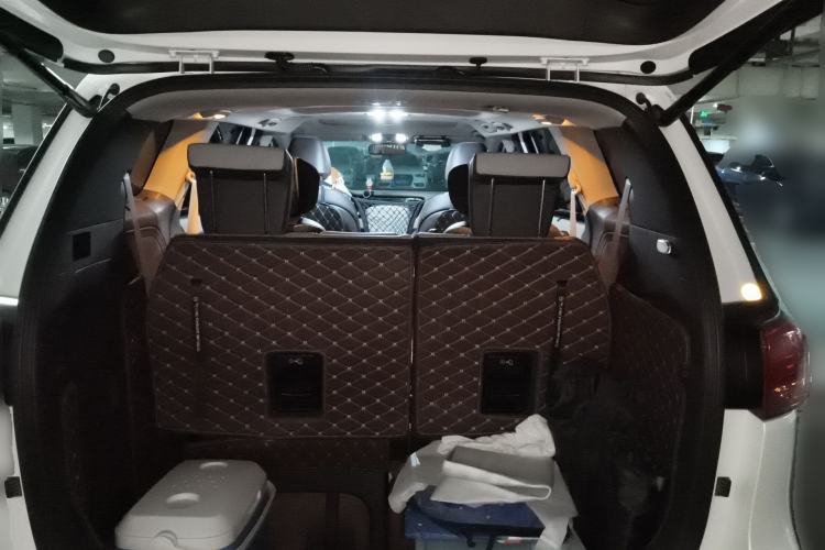Used Kia Carnival 2017 2.2T Flagship Edition China V Standard Trunk