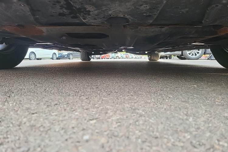 Used Kia Carnival 2021 2.0T Luxury Tech Edition Chassis Front