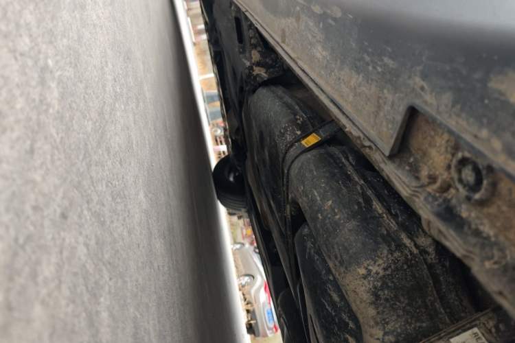 Used Kia Carnival 2021 2.0T Flagship Edition Chassis Rear Left