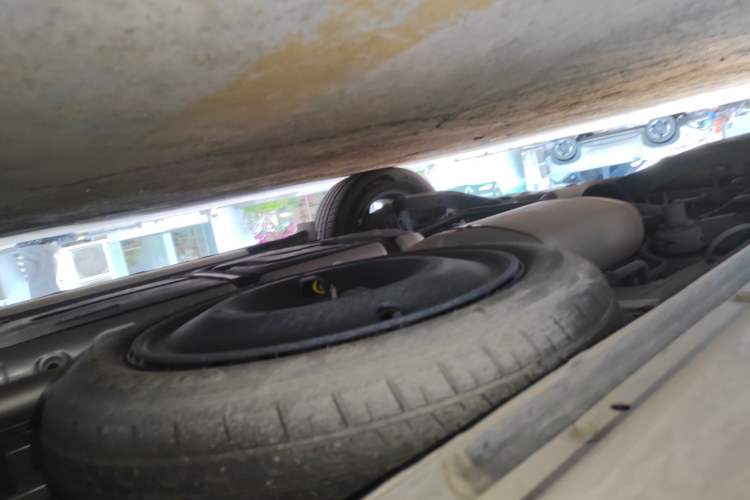 Used Kia Carnival 2021 2.0T Luxury Tech Edition Chassis Rear Right
