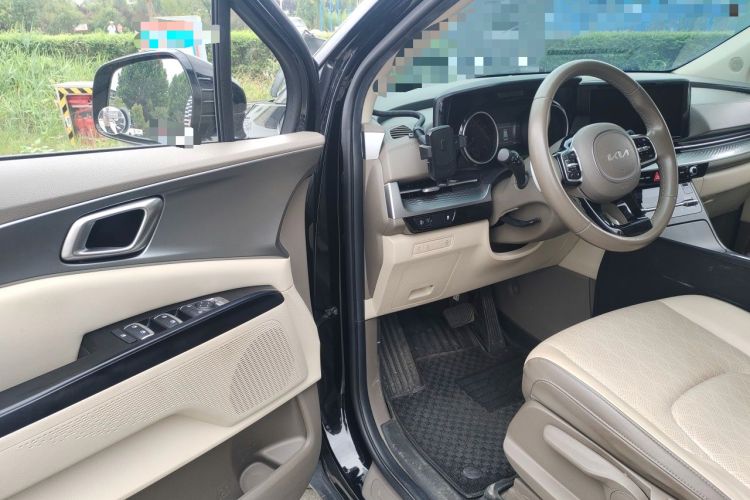 Used Kia Carnival 2021 2.0T Luxury Edition Driver Seat