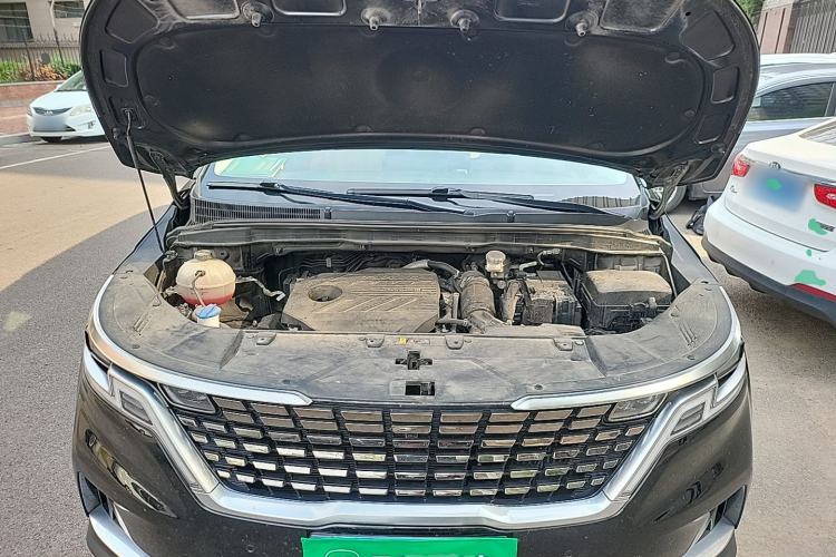 Used Kia Carnival 2021 2.0T Luxury Tech Edition Engine Bay