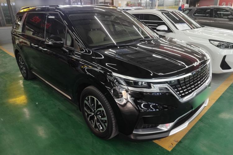 Used Kia Carnival 2021 2.0T Flagship Edition Front Right 45 Deg