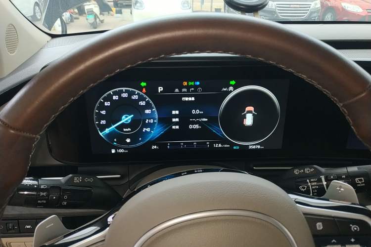 Used Kia Carnival 2021 2.0T Luxury Edition Instrument Cluster